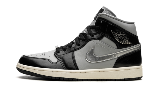 AIR JORDAN 1 MID SE WMNS "Black Chrome" FB9892 002