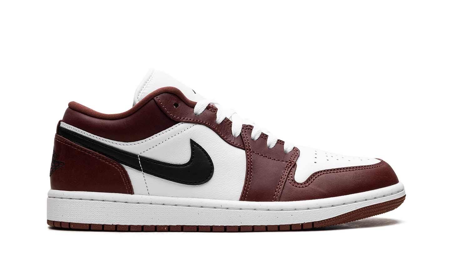 Jordan 1 Low SE "Dark Pony" HF3148 102