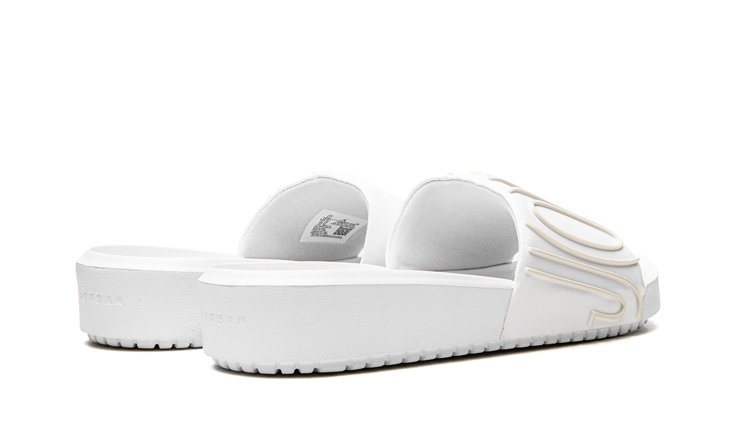 AIR JORDAN NOLA SLIDE WMNS "Triple White" CZ8027 100