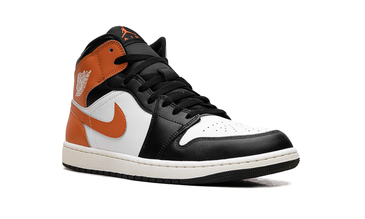 Air Jordan 1 Mid "Black Toe Starfish" DQ8426 801