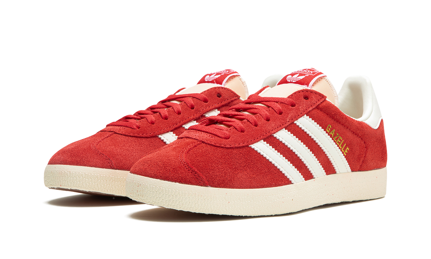 Gazelle "Glory Red"