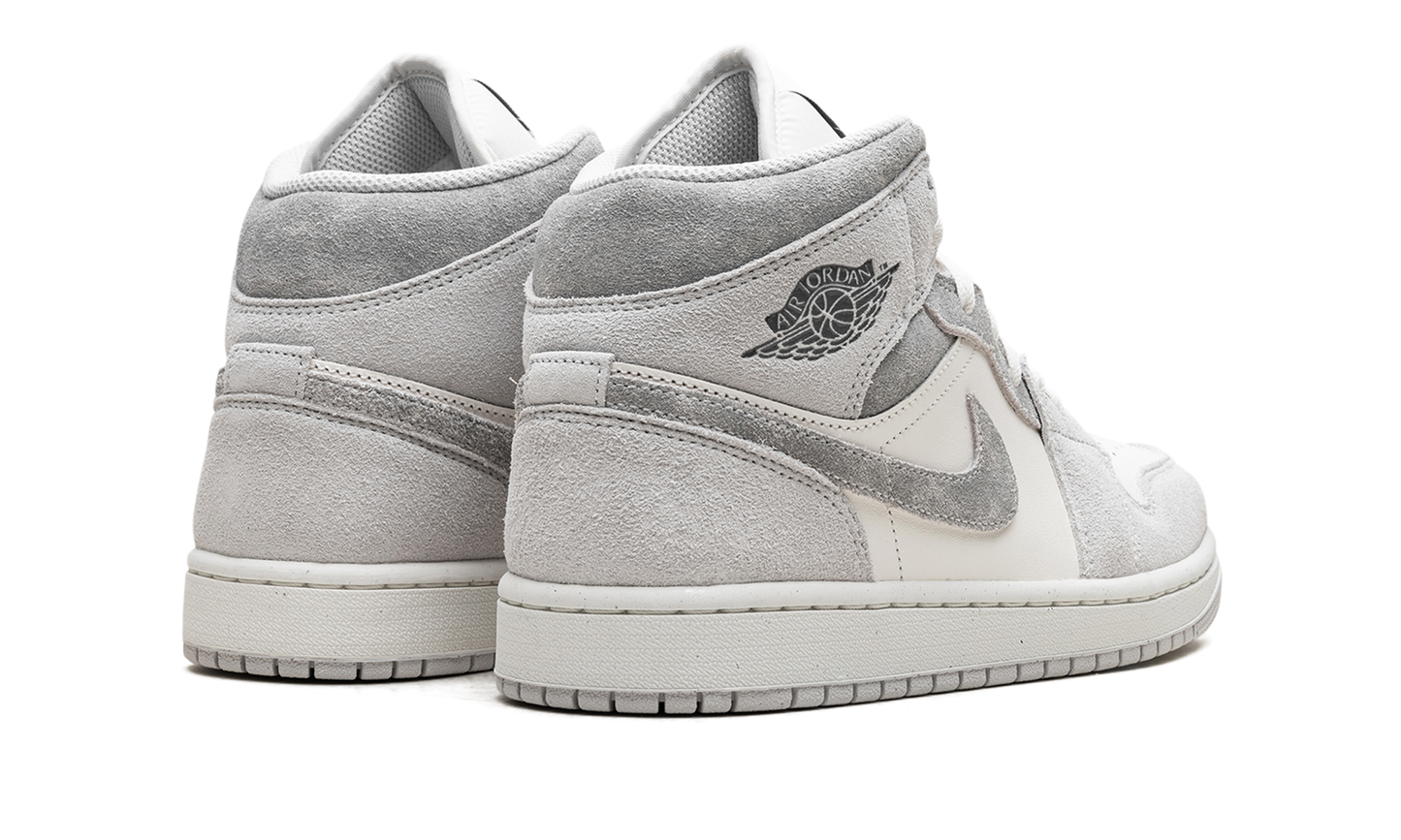 Jordan 1 Mid SE "Grey Sail" FQ7720 002