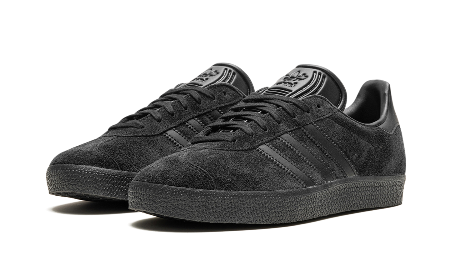 Gazelle "Triple Black"