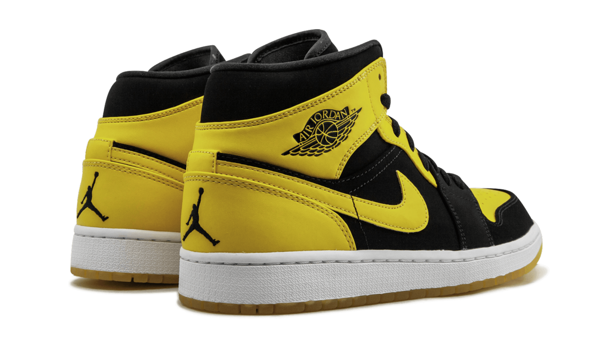 Air Jordan 1 Mid "New Love 2017 Release" 554724 035