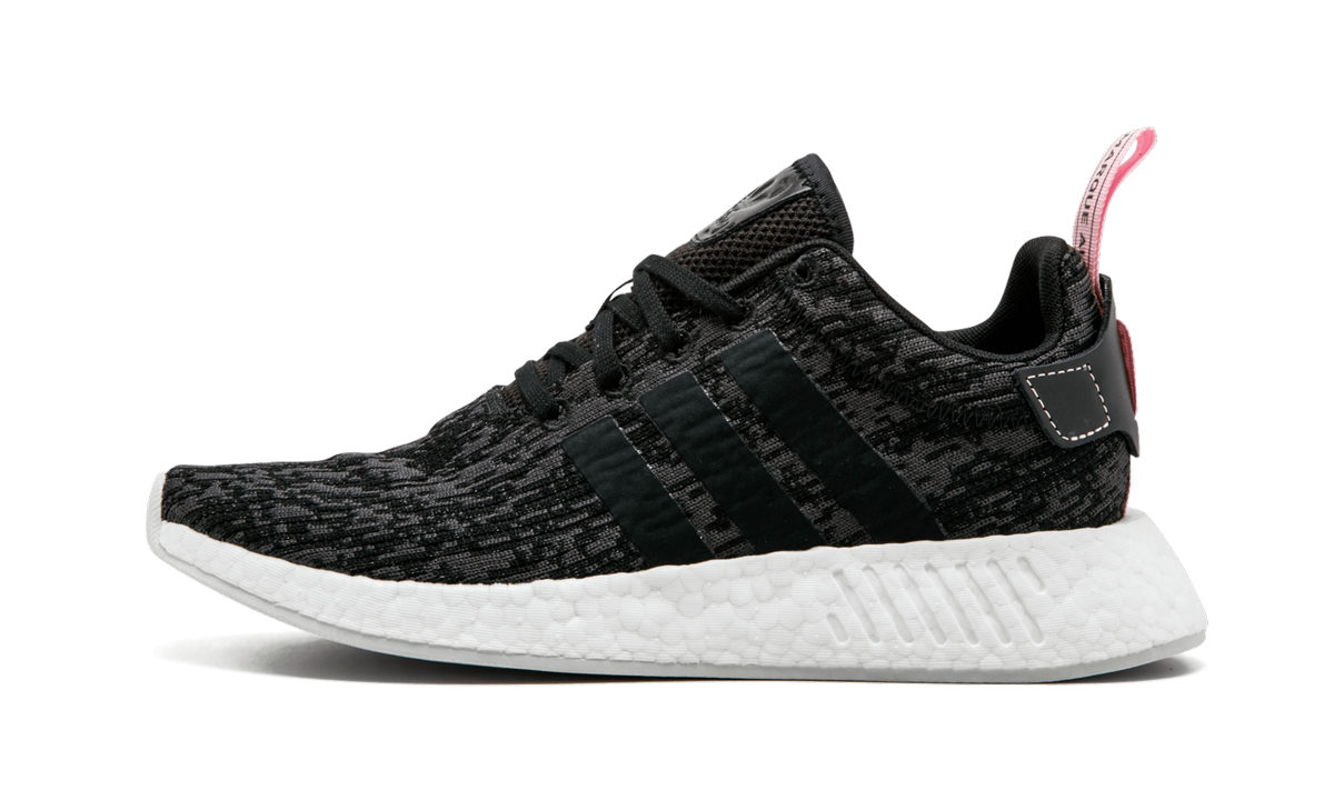 NMD_R2 WMNS