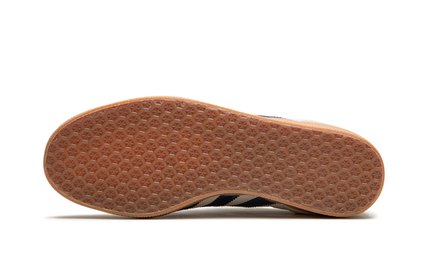 Gazelle "Off White / Dark Blue / Gum"