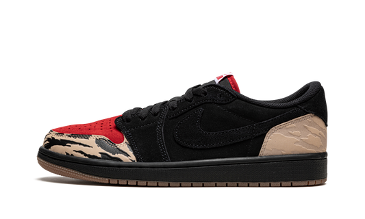 Air Jordan 1 Low SP "SoleFly - Carnivore" DN3400 001