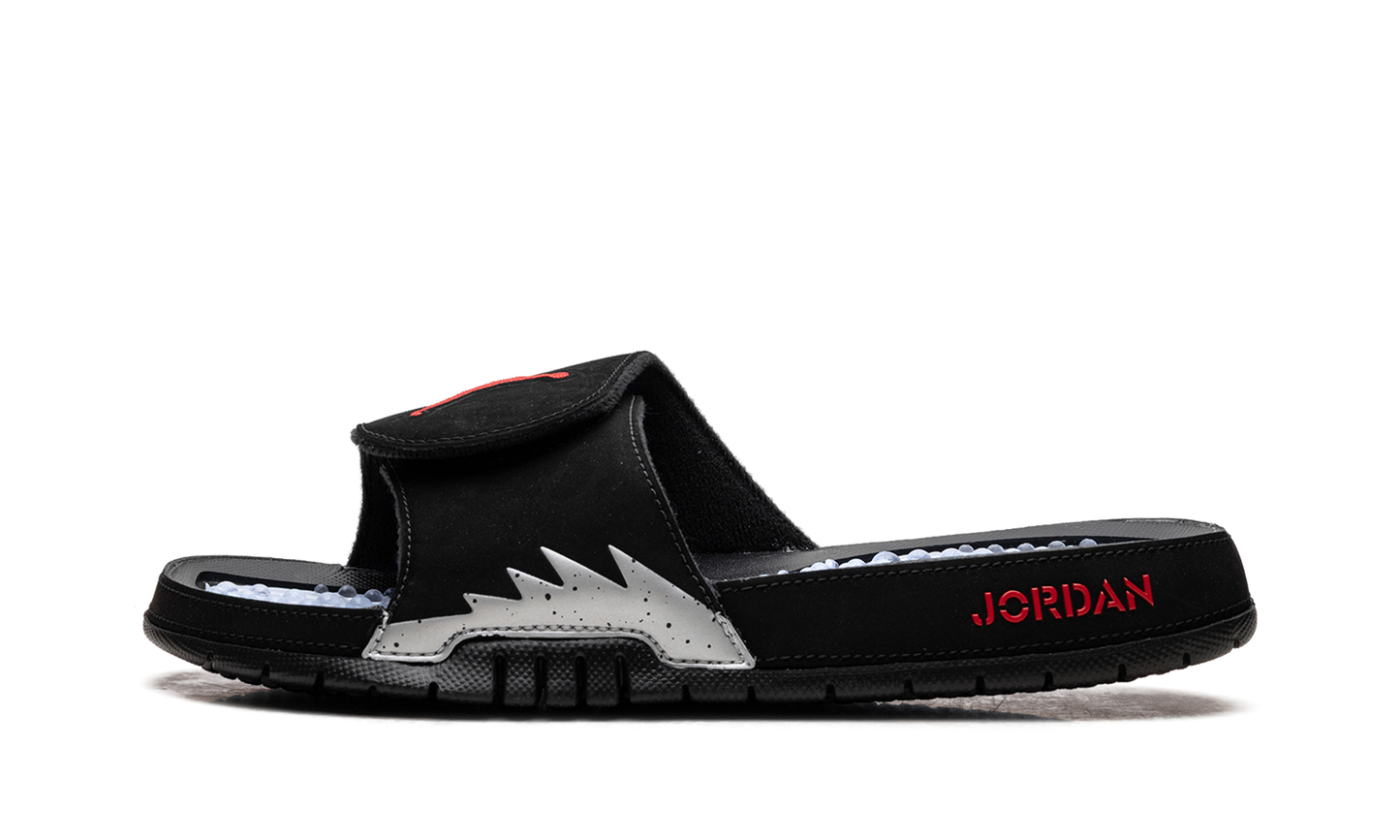 Jordan Hydro 5 Slide "Metallic" 555501 061