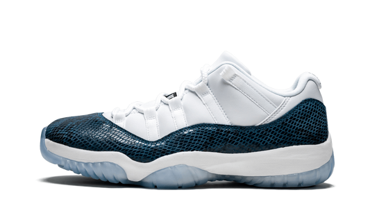 Air Jordan 11 Retro Low LE "Blue Snakeskin" CD6846 102