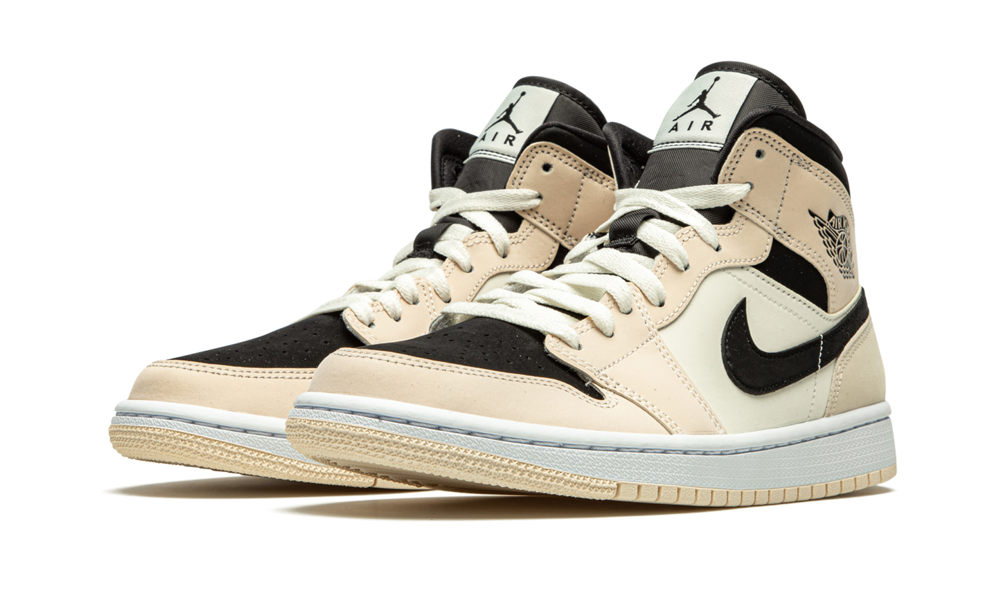 AIR JORDAN 1 MID WMNS "Guava Ice" BQ6472 800