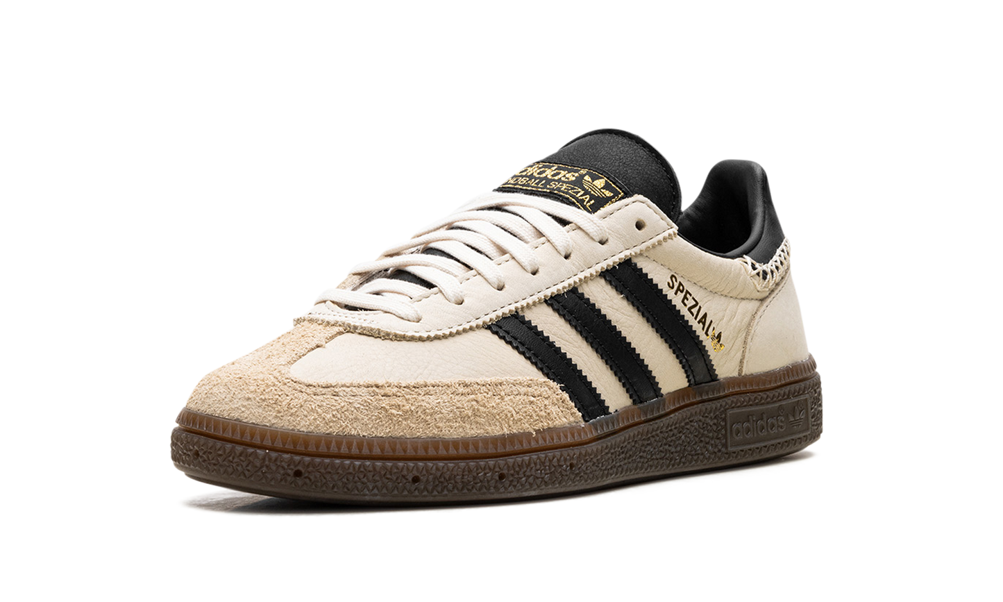 Handball Spezial WMNS "Wonder White Black"