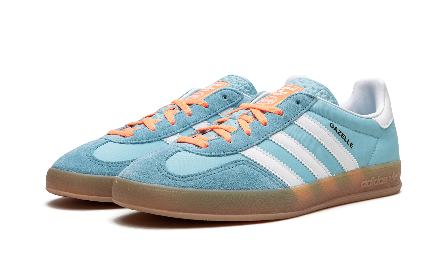 Gazelle Indoor "Preloved Blue White Gum"