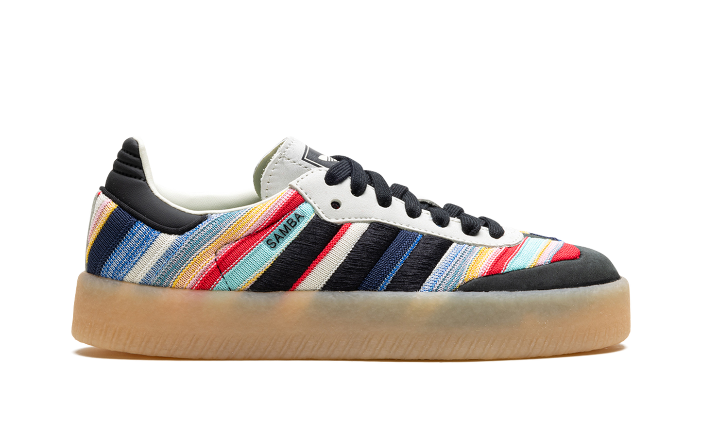 Sambae WMNS "Ivory Black"