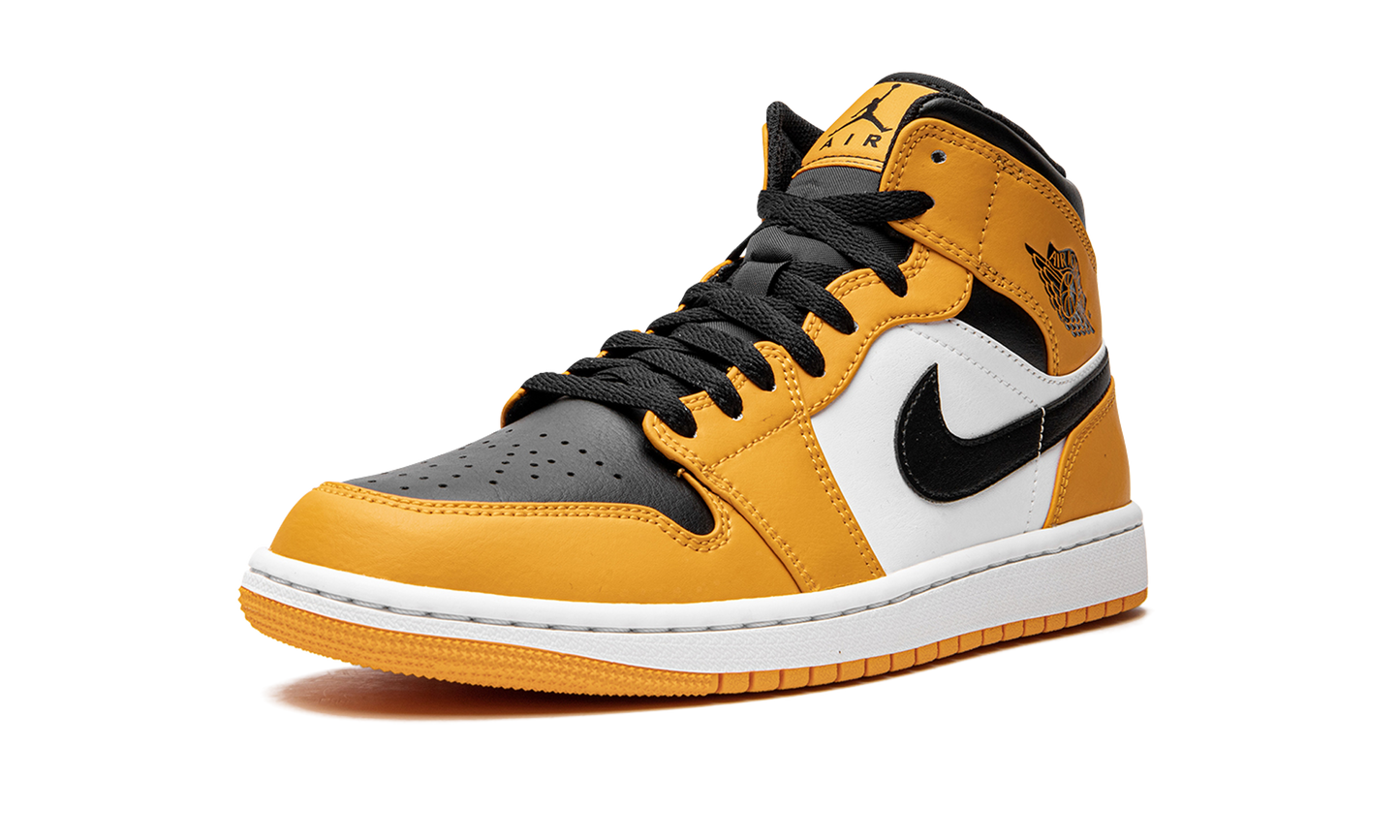 Air Jordan 1 Mid "Taxi" 554724 701
