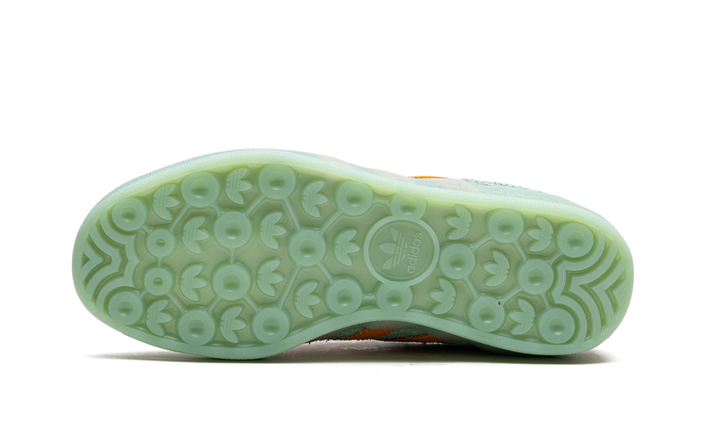 Gazelle Indoor WMNS "Hazy Green Crew Yellow"