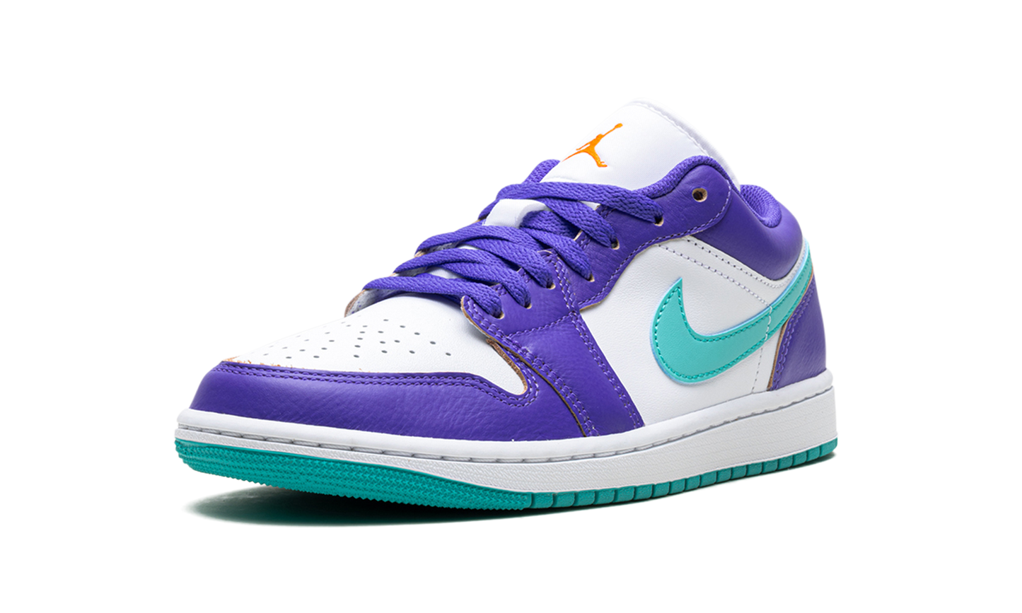 Air Jordan 1 "Hornets" HJ9013 550