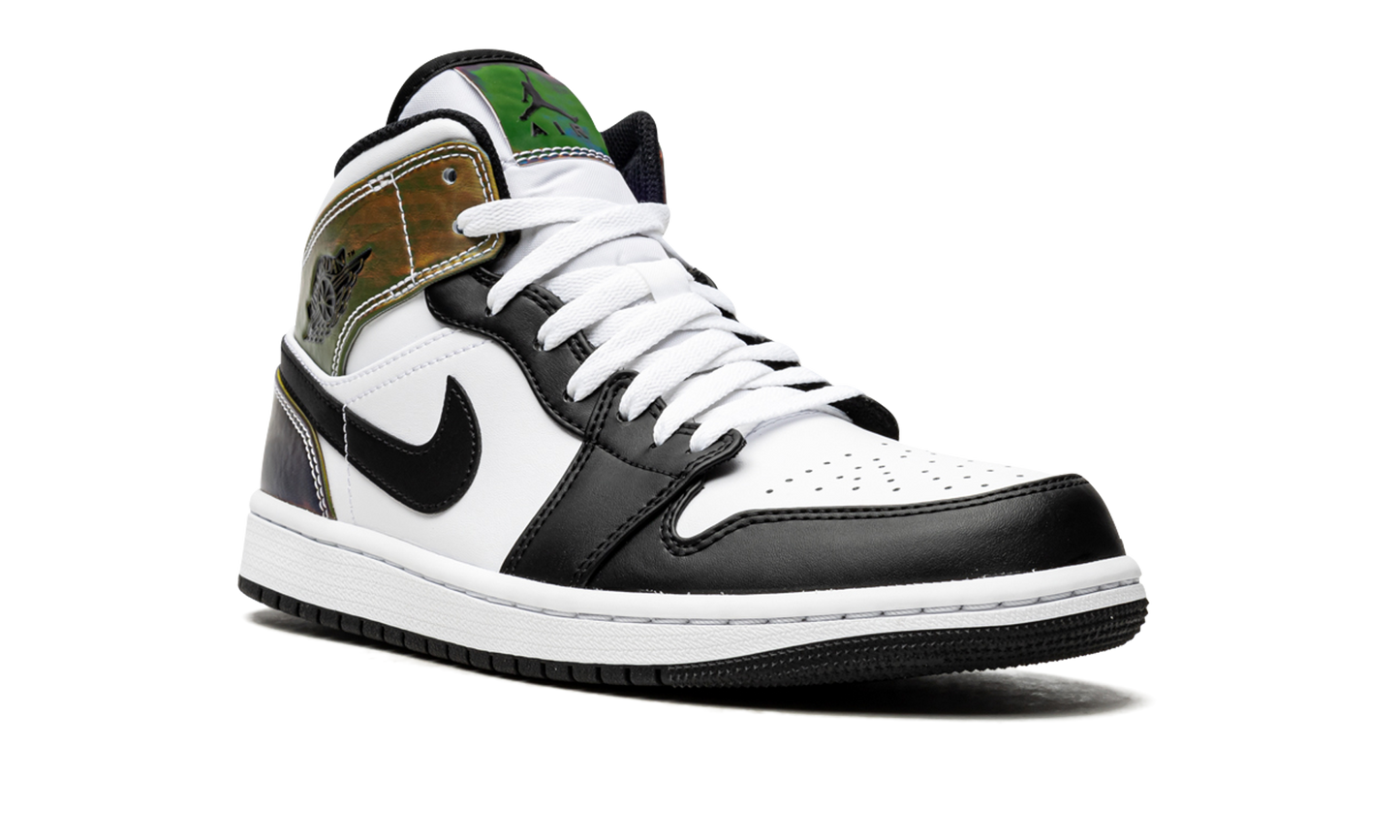 Air Jordan 1 Mid SE "Heat Reactive" DM7802 100