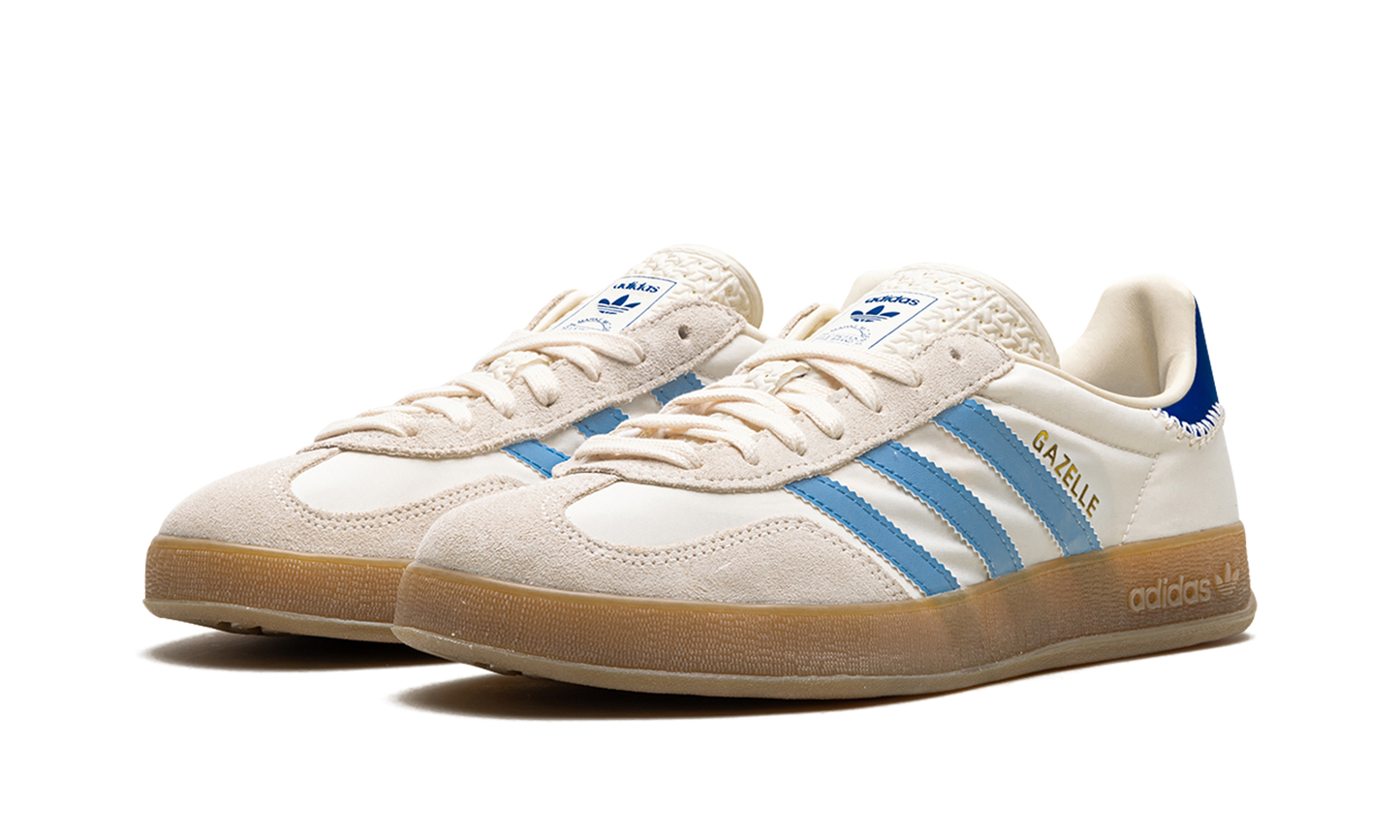 Gazelle Indoor "Off White Clear Sky"