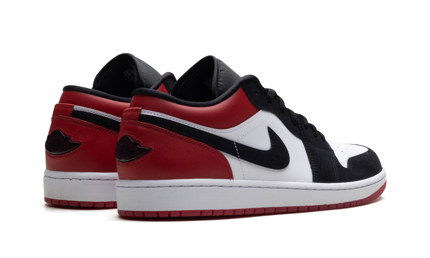 Jordan 1 Low SE "Black Toe (2025)" IB8971 106