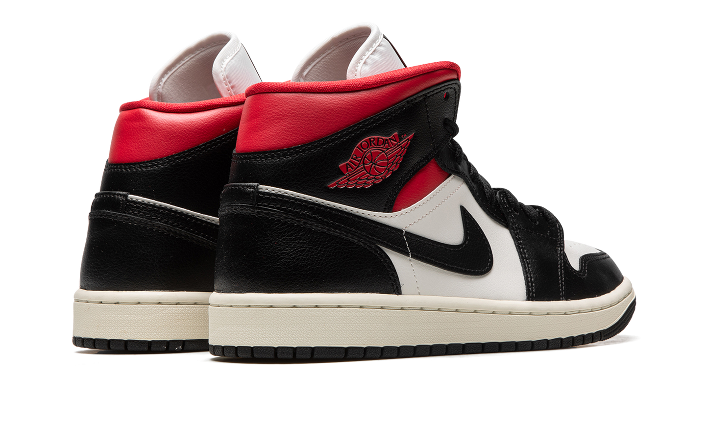 AIR JORDAN 1 MID WMNS "Black / Gym Red / Sail" BQ6472 061