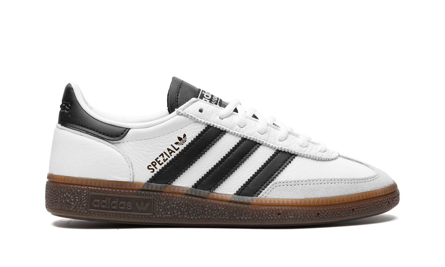 Handball Spezial "White Black Gum"