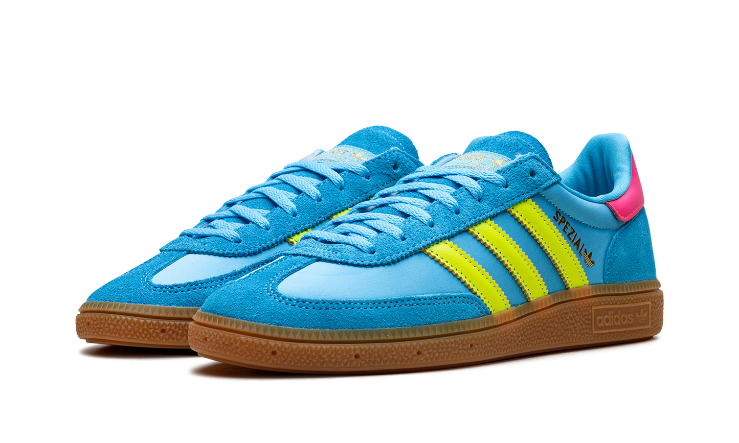 Handball Spezial WMNS "Sky Rush"