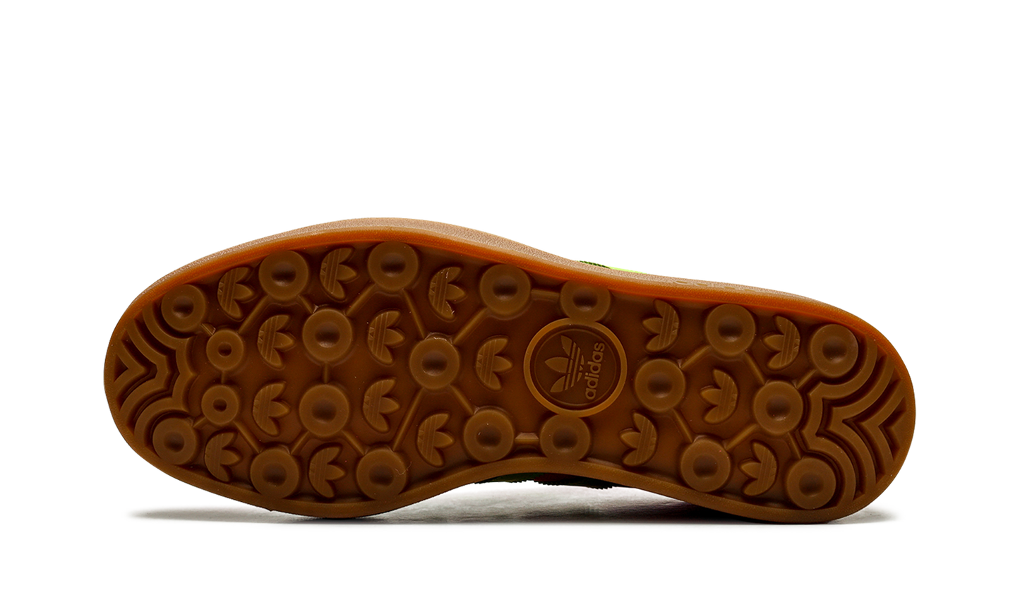 Gazelle Bold WMNS "Slime Fuchsia"