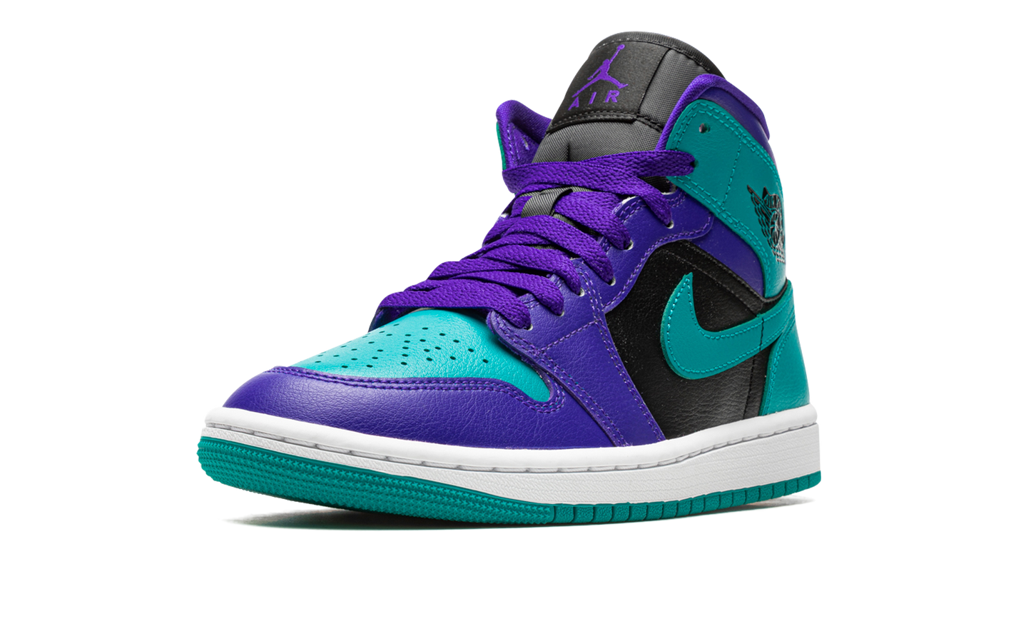 AIR JORDAN 1 MID WMNS "Black Grape"