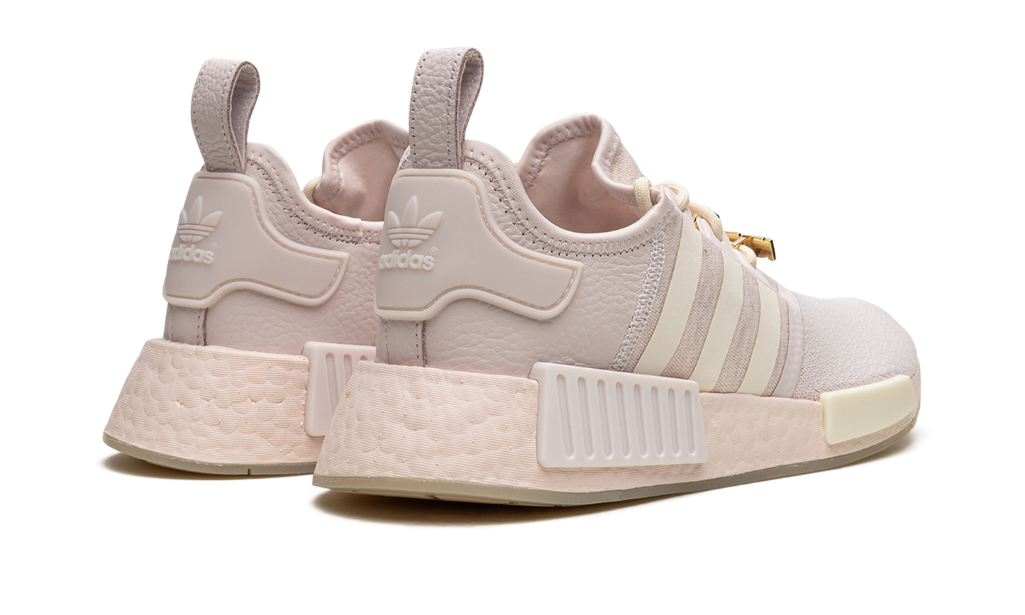 NMD_R1 W "Keni Harrison"