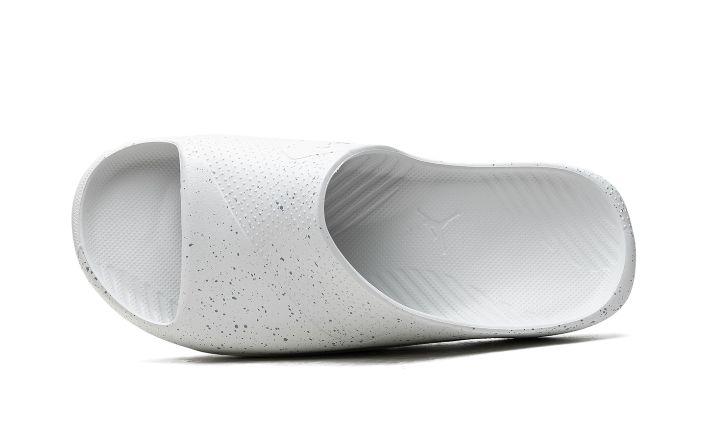 Post Slide "Light Silver Mica Green" DX5575 003