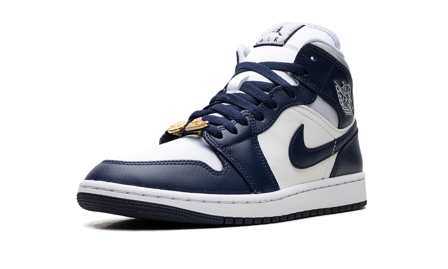 Jordan 1 Mid WMNS "Football Grey White Midnight Navy" FZ8777 044