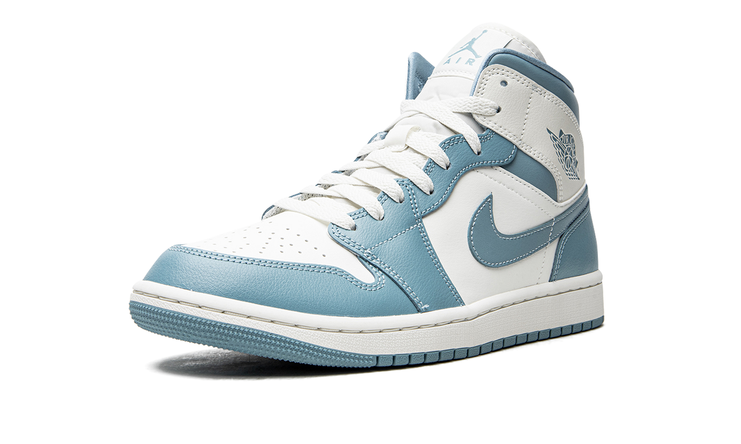 AIR JORDAN 1 MID WMNS "UNC" BQ6472 141
