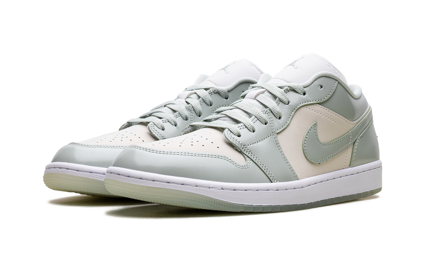Jordan 1 Low WMNS "Seafoam Sail" HF4078 100