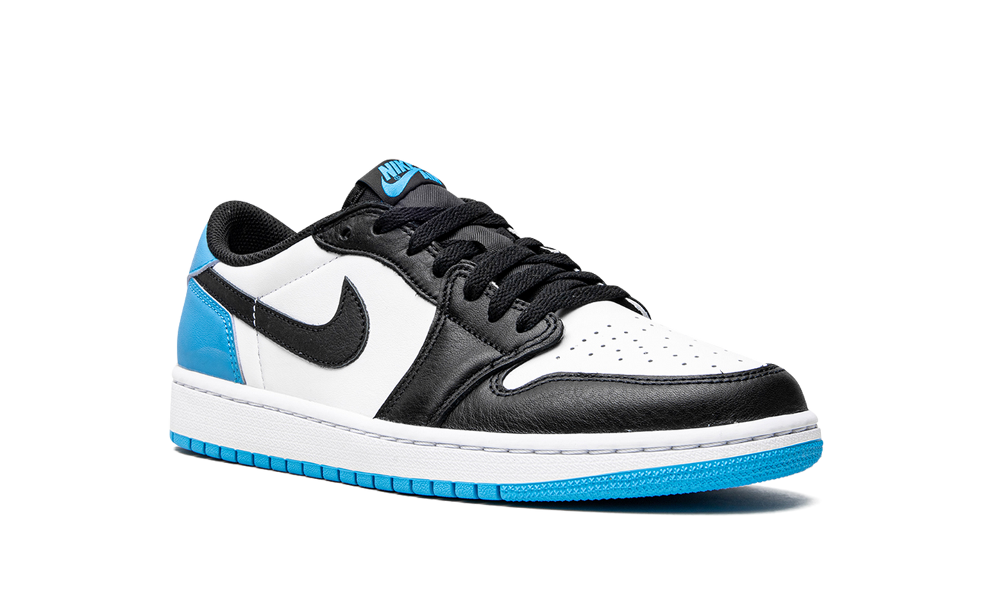AIR JORDAN 1 LOW OG WMNS "UNC" CZ0775 104