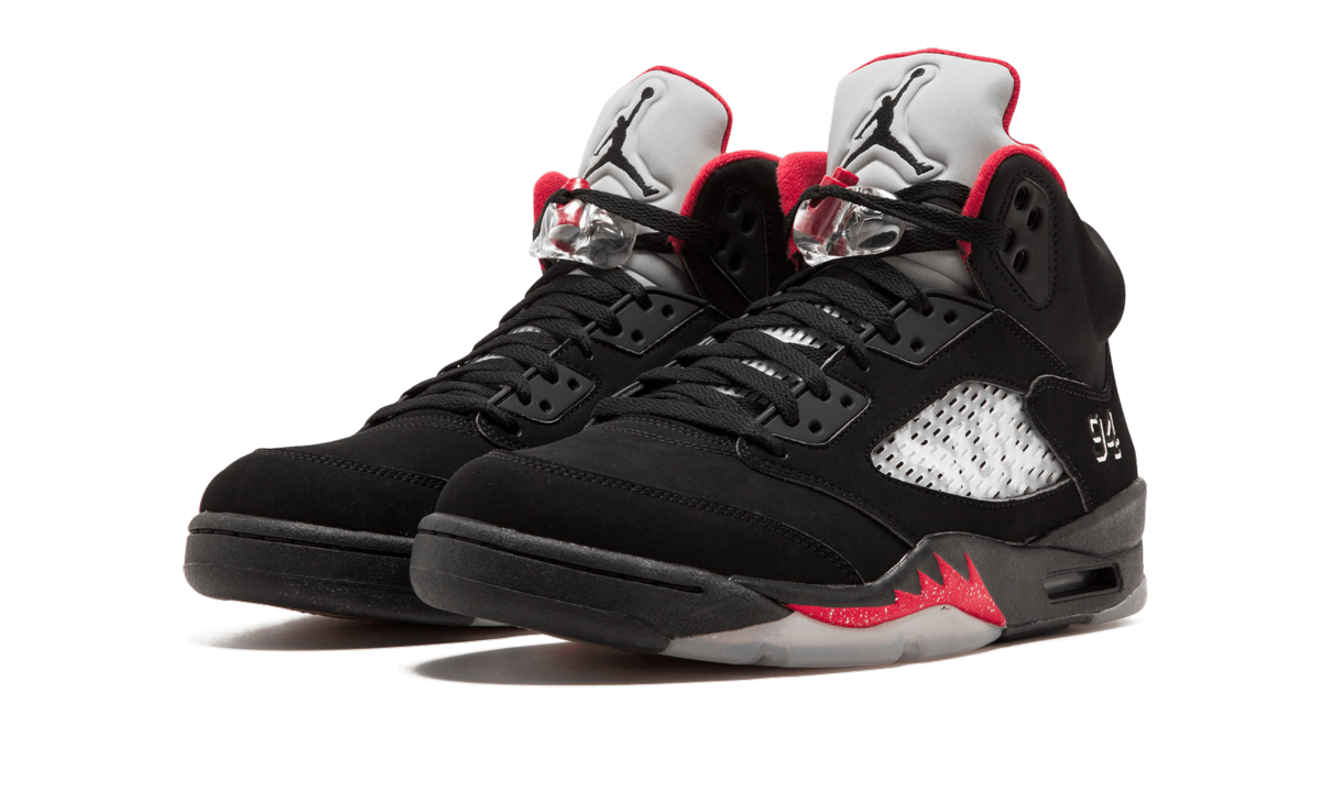 Air Jordan 5 Retro Supreme "Supreme" 824371 001