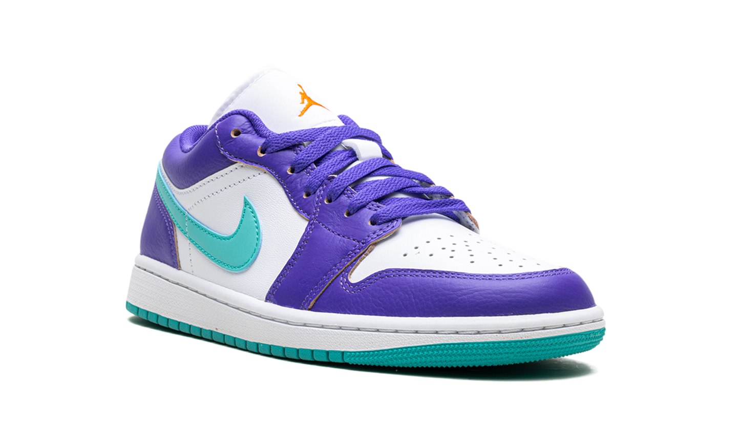 Air Jordan 1 "Hornets" HJ9013 550