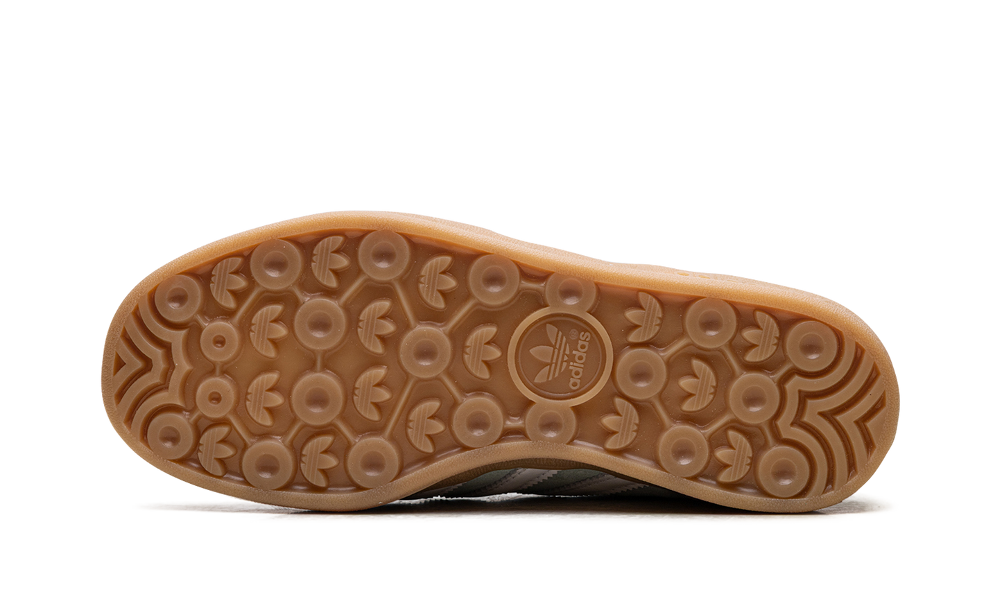 Gazelle Indoor WMNS "Ash Green White"