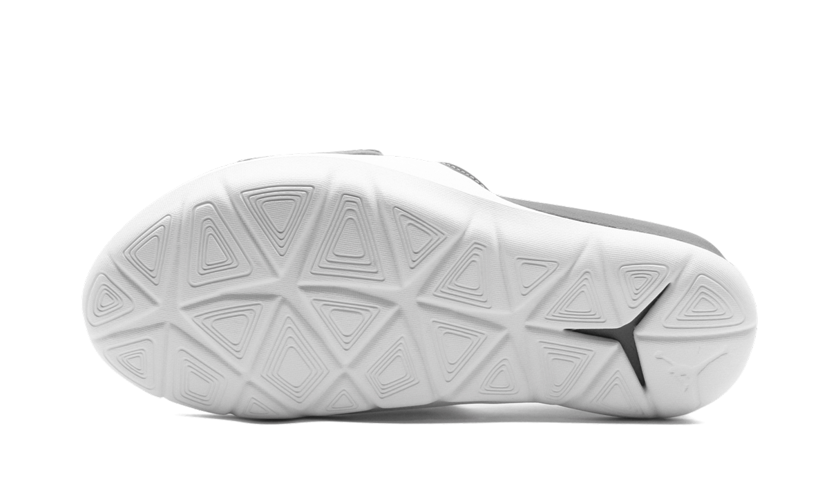 Jordan Hydro 7 "Smoke Grey" AA2517 002