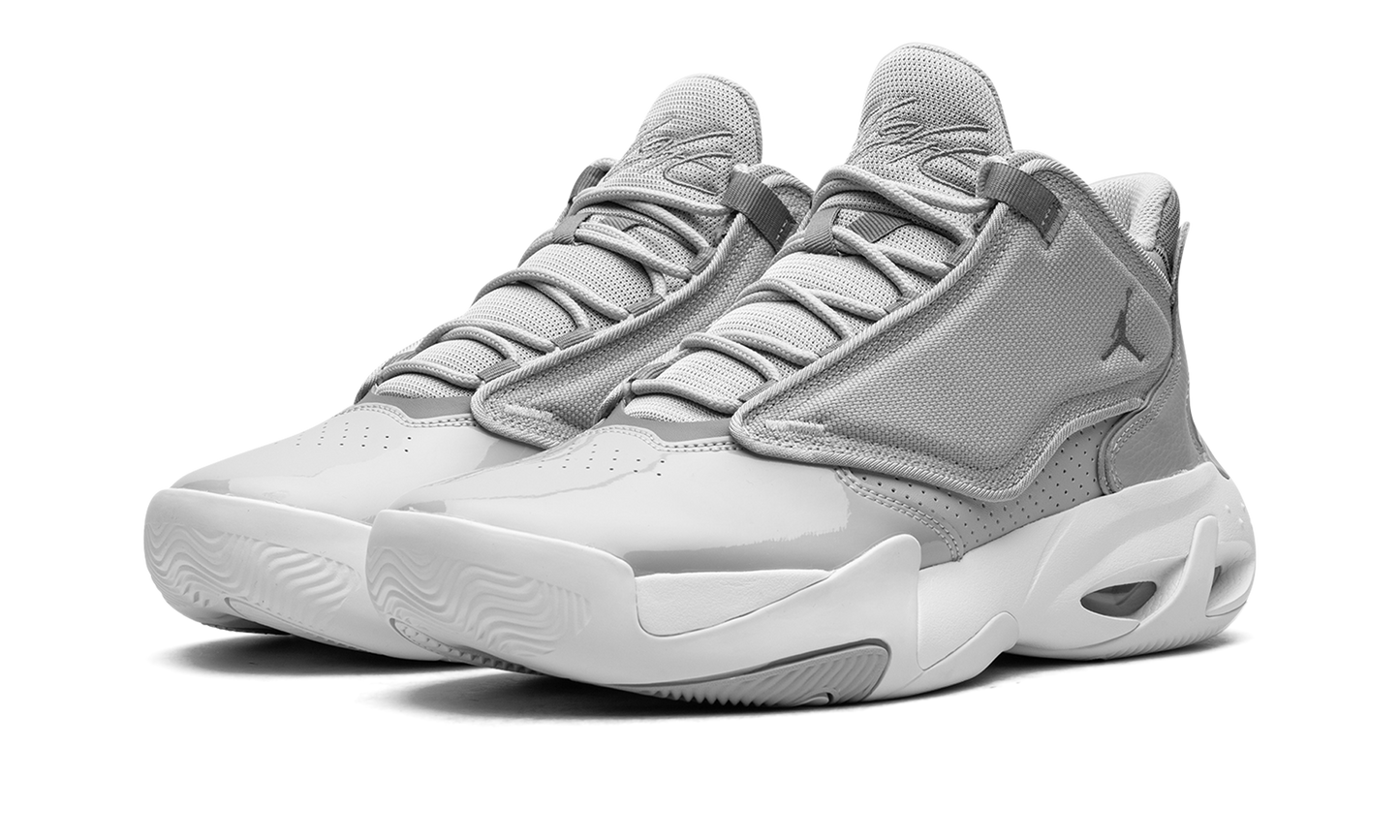Jordan Max Aura 4 "Cool Grey" DN3687 005