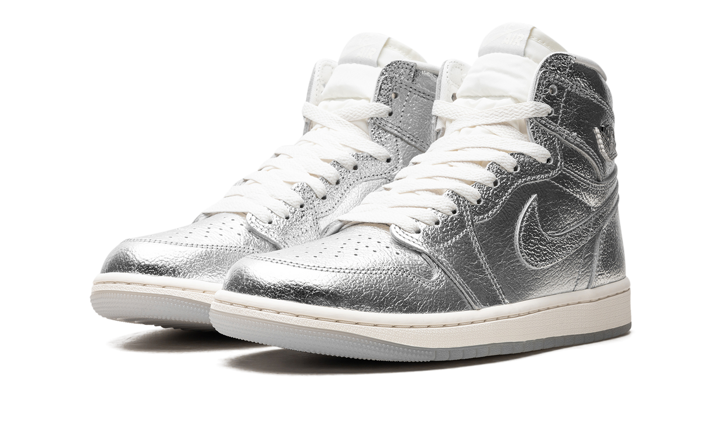Air Jordan 1 High OG WMNS "Metallic Silver" FN7249 001
