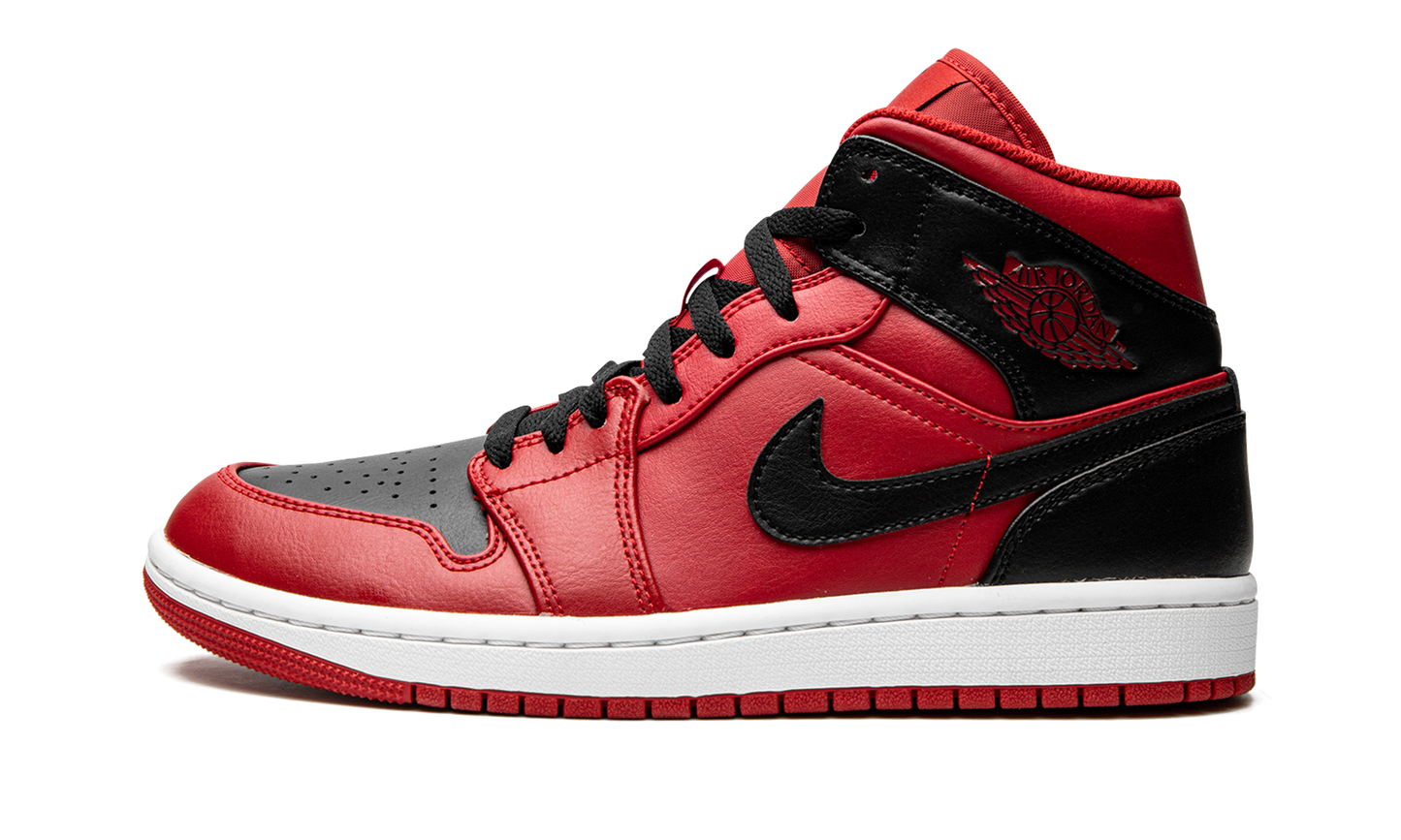 Jordan 1 Mid "Reverse Bred" 554724 660