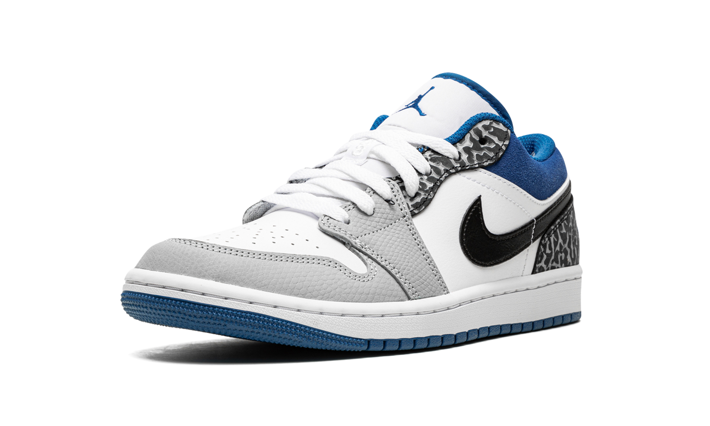 Jordan 1 Low SE "True Blue" DM1199 140