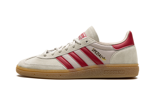 Handball Spezial "Putty Grey Team Victory Red Wonder Beige"