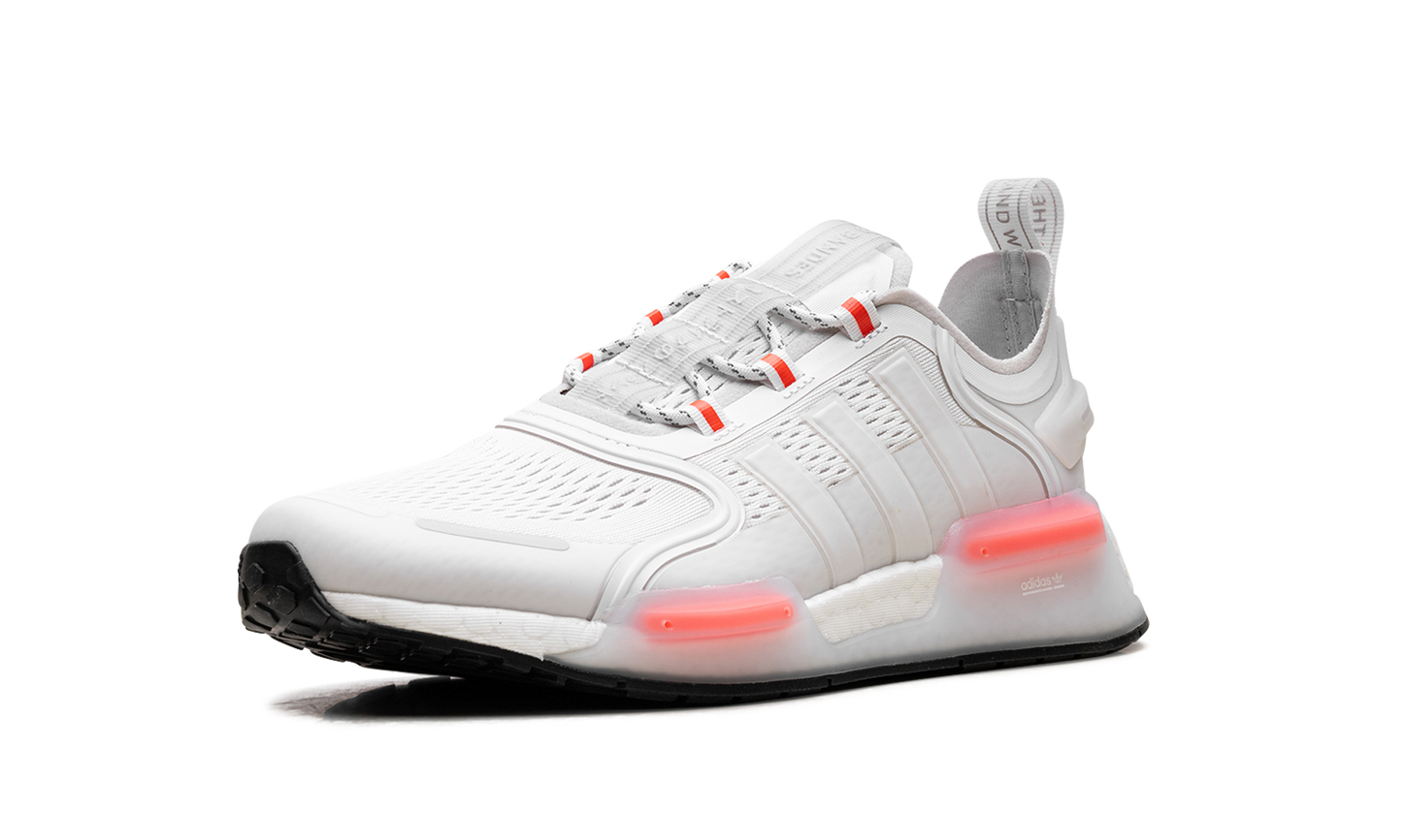 Adidas NMD V3 "Cloud White Crims"