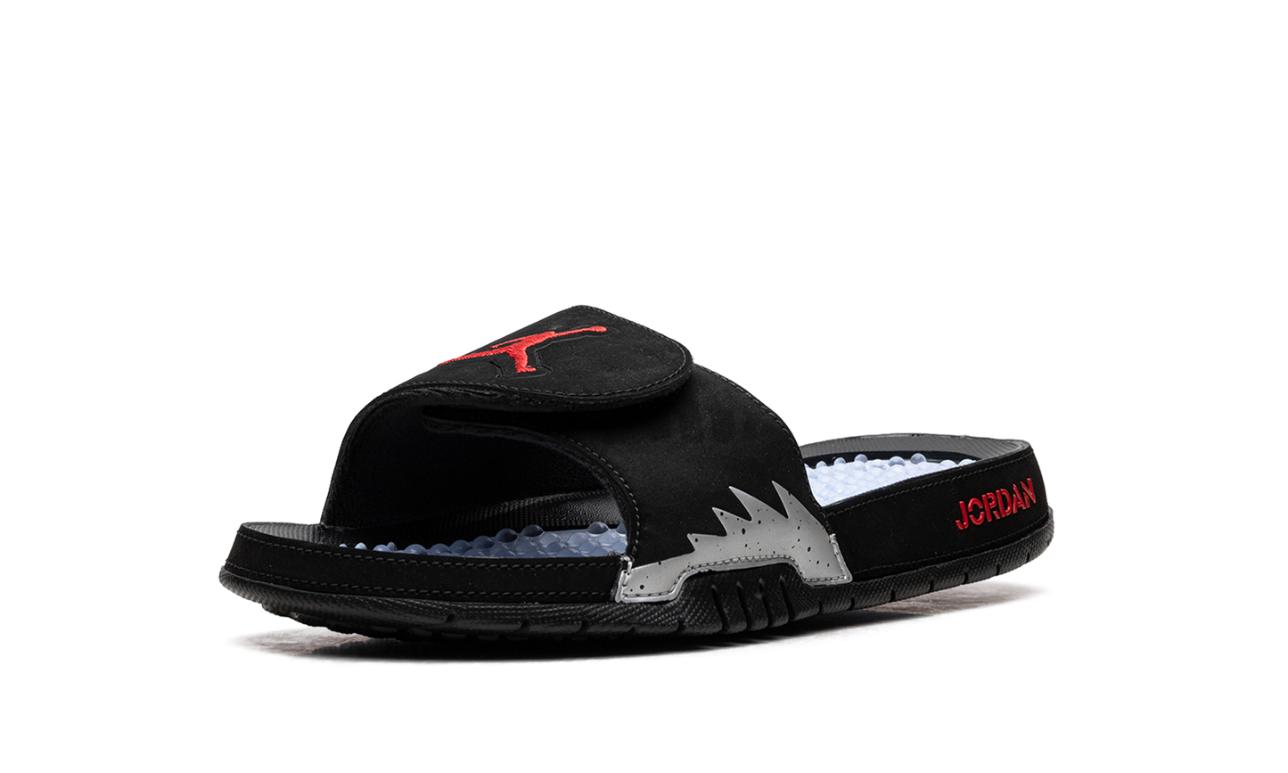 Jordan Hydro 5 Slide "Metallic" 555501 061