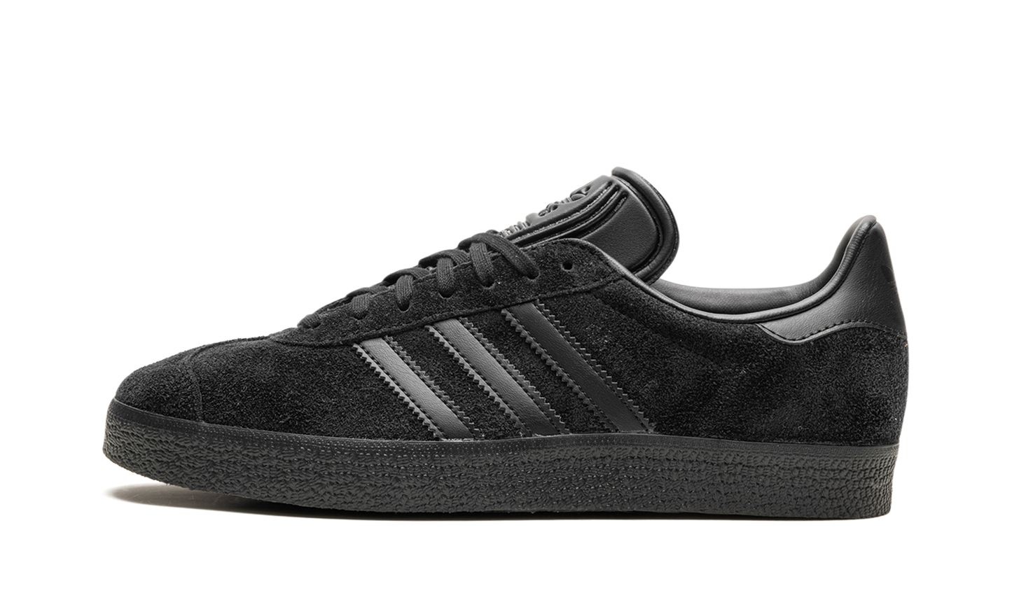 Gazelle "Triple Black"
