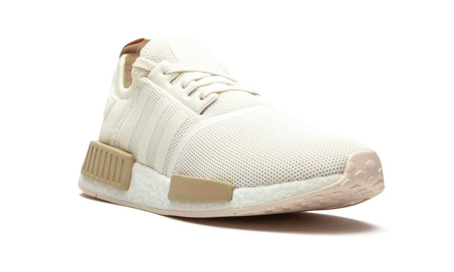 NMD_R1 W