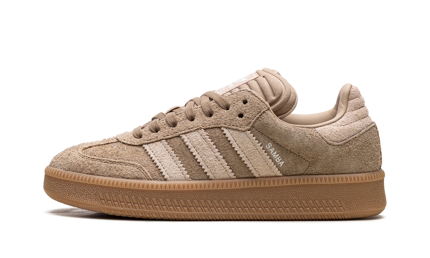 Samba XLG "Cardboard Magic Beige"
