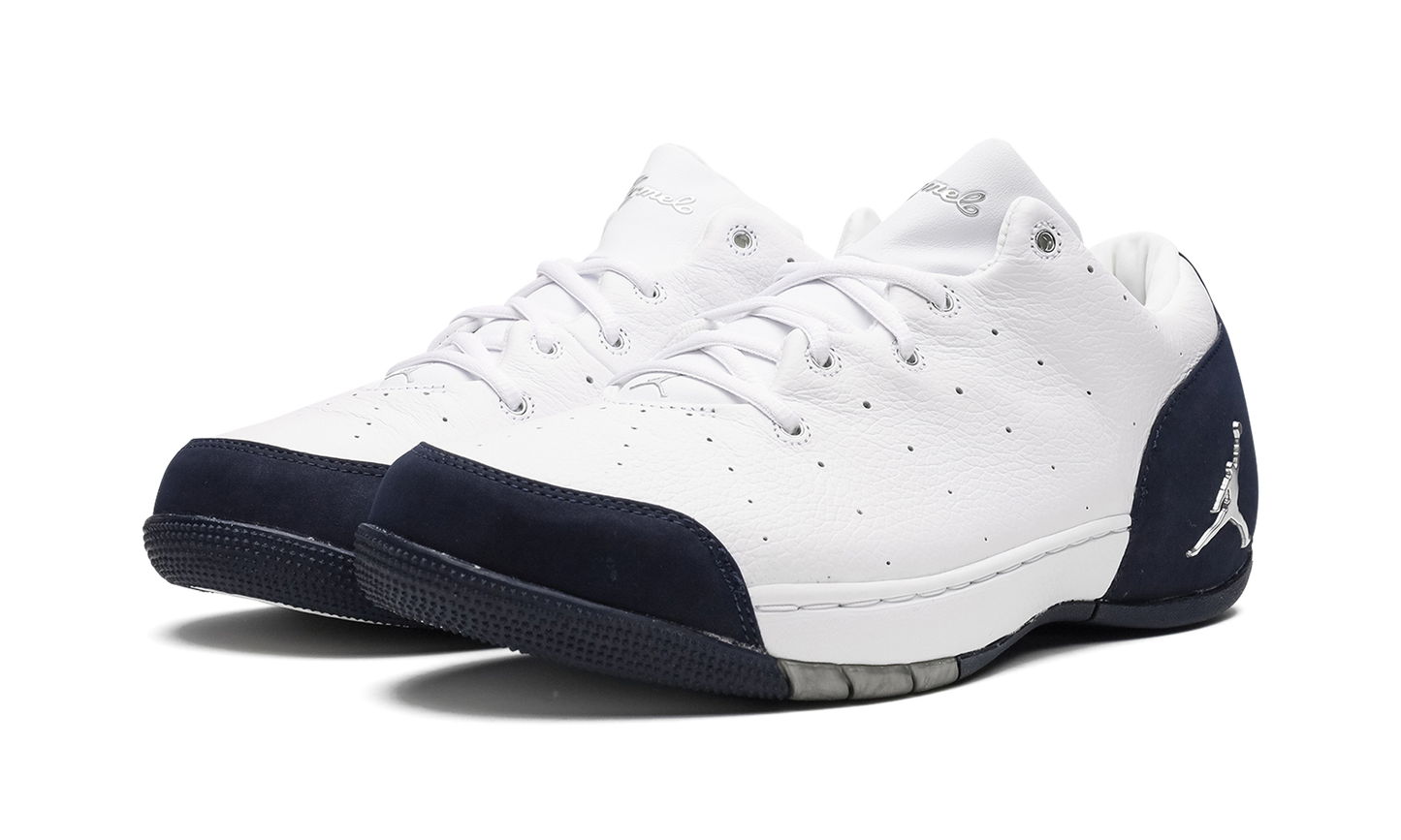 Jordan Carmelo 1.5 Low 311042 101