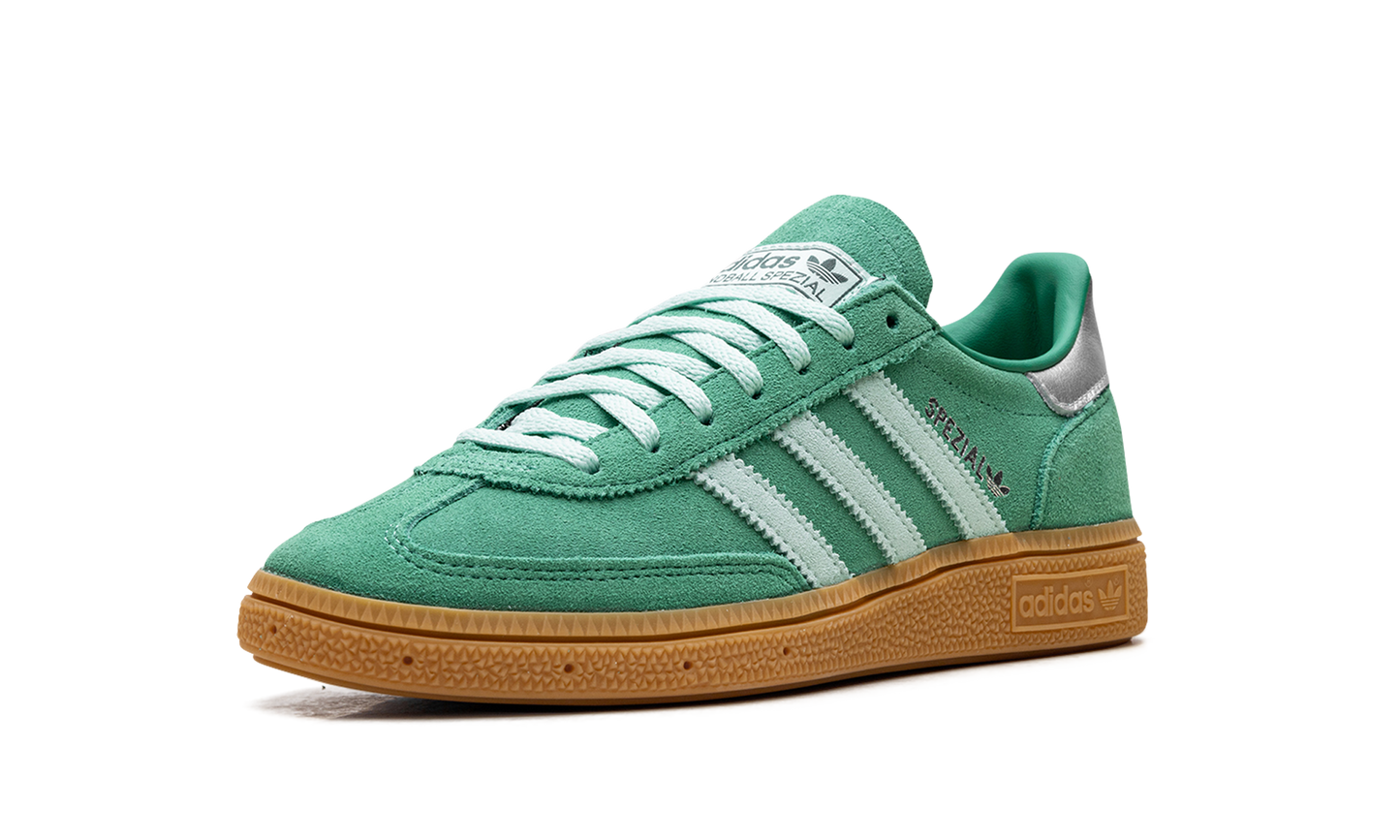 Handball Spezial WMNS "Semi Court Green Clear Mint Gum"
